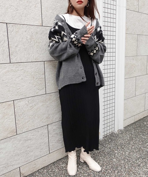 CORNERS（コーナーズ）の「SETプリーツキャミワンピース（ワンピース・レディース・ベージュ/ブラック/ライトグリーン/ブラウン・M）」の5枚目の写真