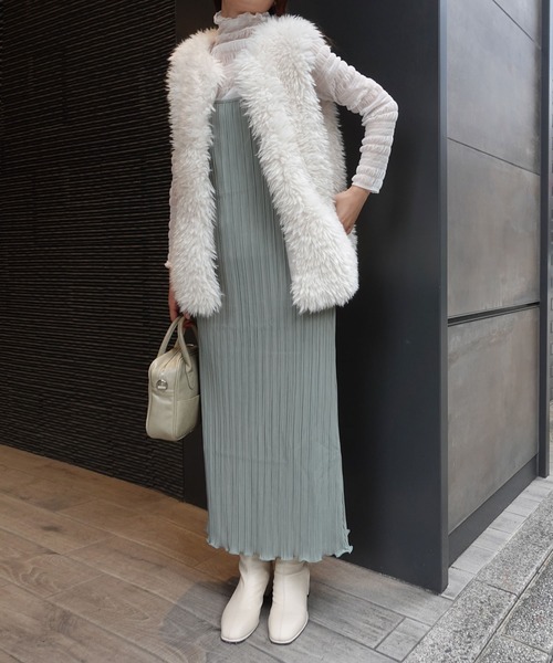 CORNERS（コーナーズ）の「SETプリーツキャミワンピース（ワンピース・レディース・ベージュ/ブラック/ライトグリーン/ブラウン・M）」の9枚目の写真