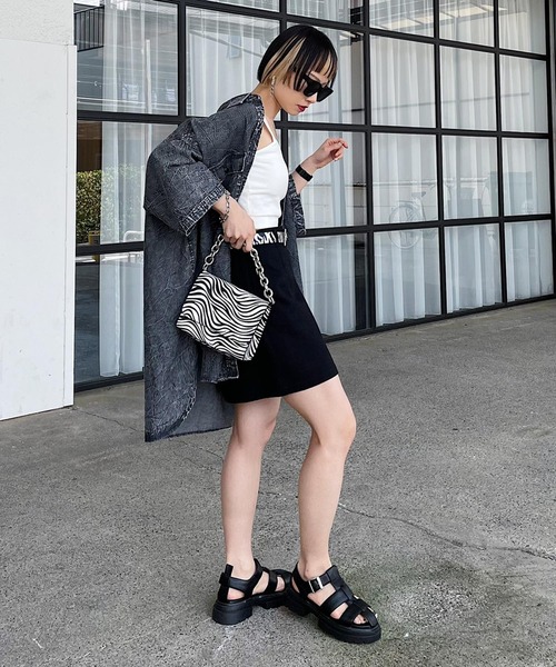 PAGEBOY（ページボーイ）の「グルカサンダル（サンダル・レディース・ブラック/オフホワイト/パイソン・MEDIUM/LARGE）」の19枚目の写真