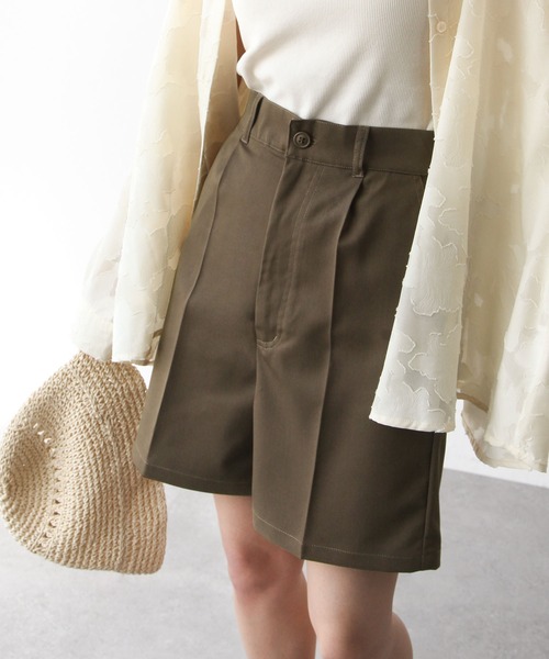 Chillfar(チルファー)の「ピンタックハーフパンツ(その他パンツ・レディース・ブラック/ブラウン/カーキ/オレンジ/アイボリー・FREE)」の4枚目の写真