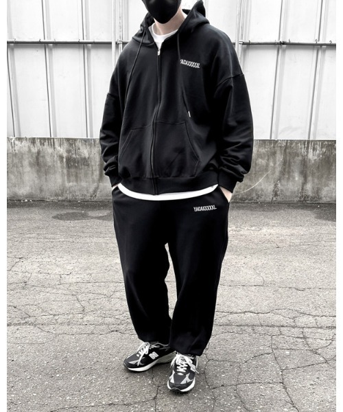YACA（ヤーカ）の「zip up big hoodie/ジップアップビッグフーディ（パーカー・レディース・ブラック/グレー・FREE）」の18枚目の写真