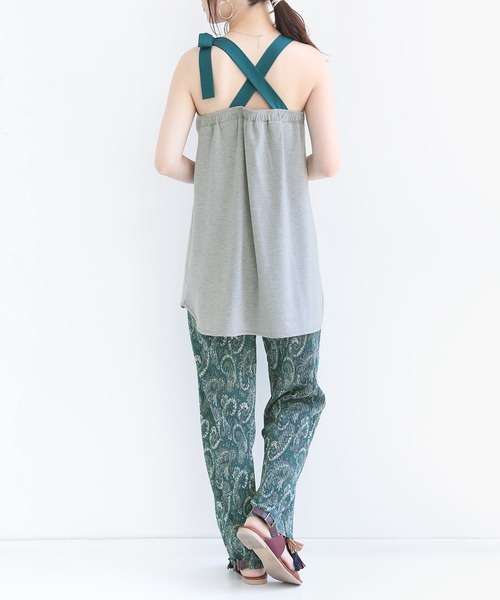 osharewalker（オシャレウォーカー）の「【廃盤】『リボンバッククロスデザインタンクトップ』（タンクトップ・レディース・ベージュ/ダークグレー/杢グレー/ブラック×ブルー・1/2）」の11枚目の写真