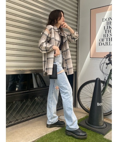 EGOIST（エゴイスト）の「2WAYデザインミュール（サンダル・レディース・ブラック/シルバー・S/M/L）」の22枚目の写真