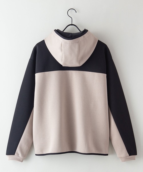 OUTDOOR PRODUCTS APPAREL(アウトドアプロダクツアパレル)の「防風 ダンボールフルジップパーカー ビッグシルエット ワンポイントブランドロゴ(パーカー・メンズ・杢グレー/ブラック/カーキ/ベージュ・MEDIUM/LARGE/X-LARGE)」の18枚目の写真