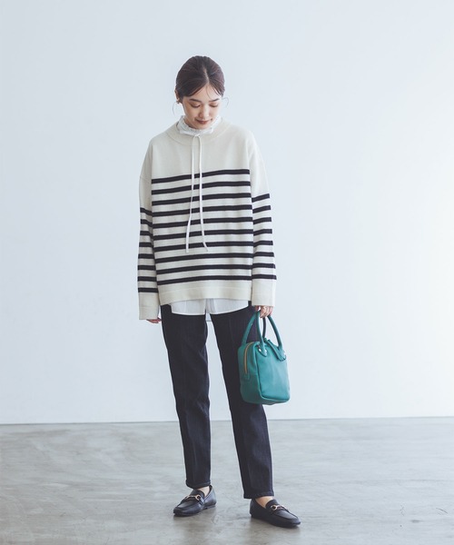 Gready Brilliant(グレディブリリアン)の「タックフリルHNブラウス(シャツ/ブラウス・レディース・オフホワイト/ブルー/ストライプ・FREE)」の4枚目の写真