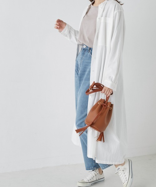 OMNES（オムネス）の「ラウンドヘムロングスリーブTシャツ（Tシャツ/カットソー・レディース・ホワイト/ライトグレー/ブラック/ピンク・FREE）」の18枚目の写真