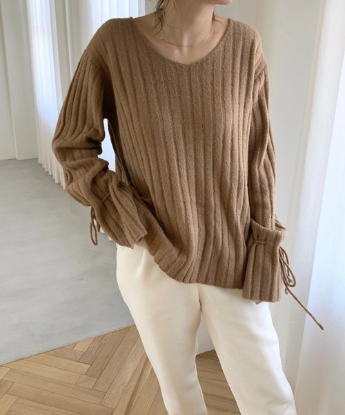 WILLFULLY（ウィルフリー）の「cuff shirring loop lib knit（ニット/セーター・レディース・ベージュ/モカ・FREE）」の20枚目の写真