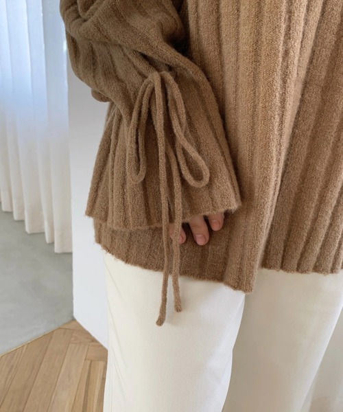 WILLFULLY（ウィルフリー）の「cuff shirring loop lib knit（ニット/セーター・レディース・ベージュ/モカ・FREE）」の15枚目の写真