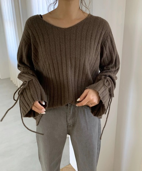 WILLFULLY（ウィルフリー）の「cuff shirring loop lib knit（ニット/セーター・レディース・ベージュ/モカ・FREE）」の6枚目の写真