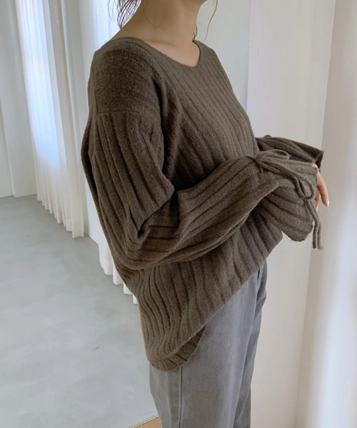 WILLFULLY（ウィルフリー）の「cuff shirring loop lib knit（ニット/セーター・レディース・ベージュ/モカ・FREE）」の13枚目の写真