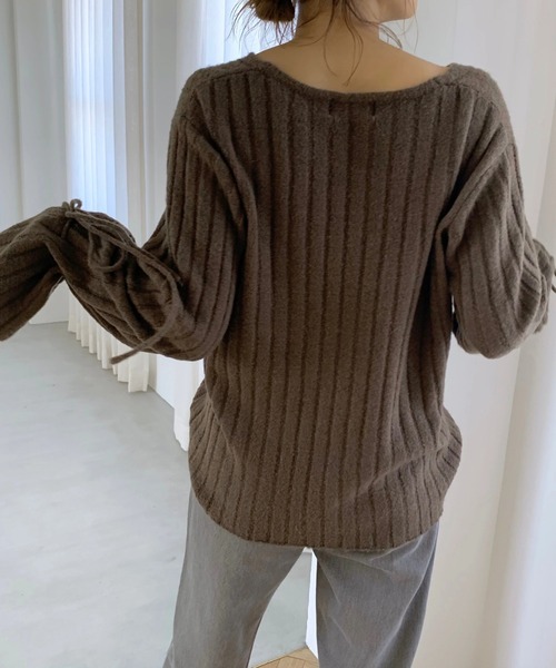 WILLFULLY（ウィルフリー）の「cuff shirring loop lib knit（ニット/セーター・レディース・ベージュ/モカ・FREE）」の16枚目の写真