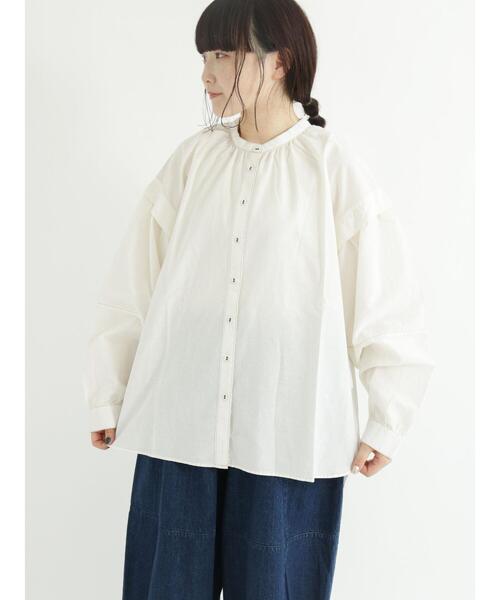 Samansa Mos2(サマンサ モスモス)の「袖切替配色ステッチシャツ(シャツ/ブラウス・レディース・ネイビー/オフホワイト/オレンジ・フリ-)」の4枚目の写真