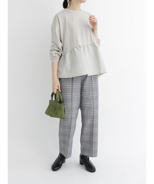 Samansa Mos2 blue(サマンサモスモスブルー)の「裾布帛ドッキングプルオーバー(Tシャツ/カットソー・レディース・ブラック/ネイビー/グレー・フリ-)」の14枚目の写真