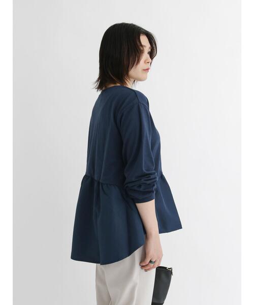 Samansa Mos2 blue(サマンサモスモスブルー)の「裾布帛ドッキングプルオーバー(Tシャツ/カットソー・レディース・ブラック/ネイビー/グレー・フリ-)」の19枚目の写真