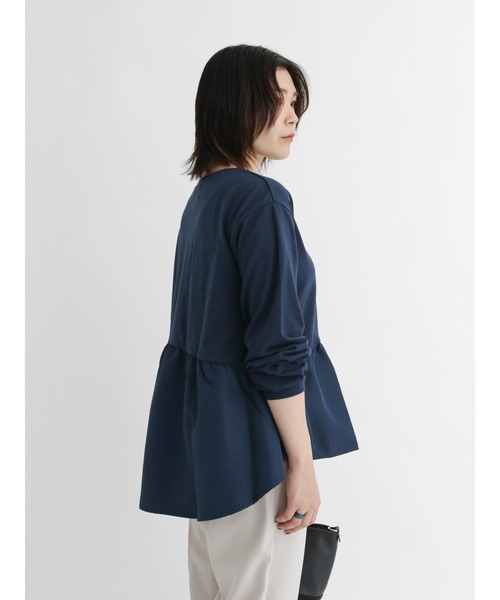 Samansa Mos2 blue(サマンサモスモスブルー)の「裾布帛ドッキングプルオーバー(Tシャツ/カットソー・レディース・ブラック/ネイビー/グレー・フリ-)」の8枚目の写真