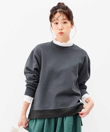 リブ イン コンフォート リブ遣いがポイント!やわらか裏起毛の大人バイカラースウェットプルオーバー