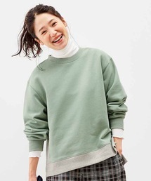 リブ イン コンフォート リブ遣いがポイント!やわらか裏起毛の大人バイカラースウェットプルオーバー