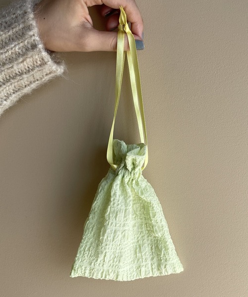 LOWRYS FARM（ローリーズファーム）の「巾着＊ＧＦ　177146（ポーチ・レディース・グリーン/パープル/オレンジ/アイボリー・FREE）」の3枚目の写真