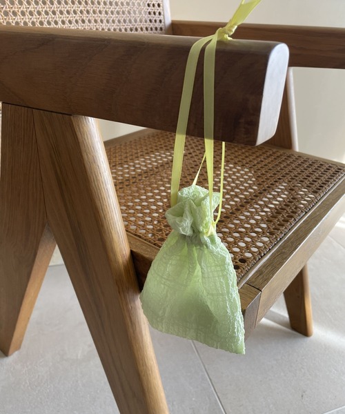 LOWRYS FARM（ローリーズファーム）の「巾着＊ＧＦ　177146（ポーチ・レディース・グリーン/パープル/オレンジ/アイボリー・FREE）」の7枚目の写真