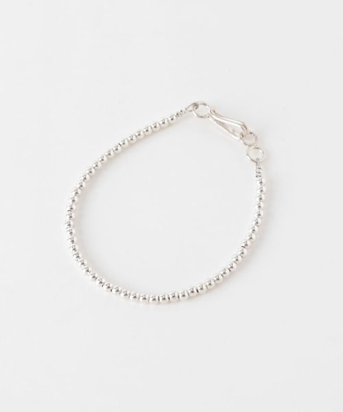 URBAN RESEARCH DOORS（アーバンリサーチドアーズ）の「ERICKA NICOLAS BEGAY　silver925 3mmブレスレット（ブレスレット・レディース・シルバー・18）」の2枚目の写真