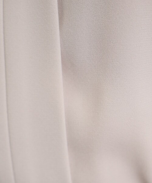DRESKIP(ドレスキップ)の「◆【華麗に纏う】パ-ル調ピン付き ラウンドネックブラウス(シャツ/ブラウス・レディース・ライトグレー/ネイビー/レモンイエロー/オフホワイト・02/03/04)」の11枚目の写真