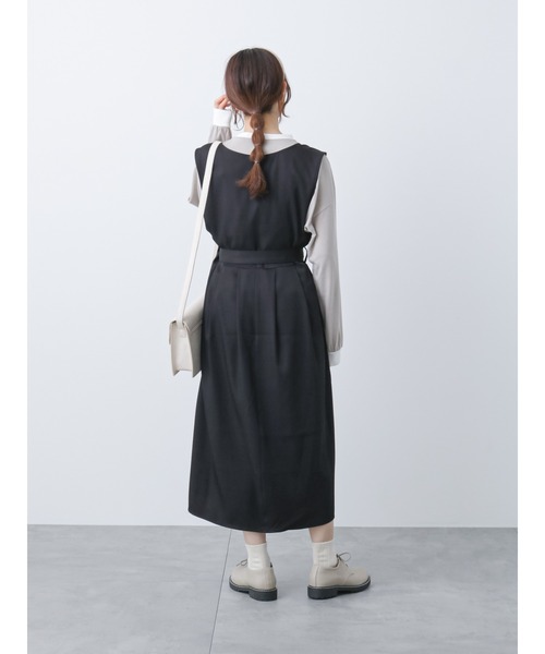 ehka sopo（エヘカソポ）の「Vネックベルト付ジャンスカ（ジャンパー