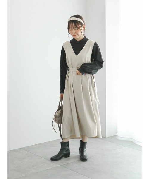 ehka sopo（エヘカソポ）の「Vネックベルト付ジャンスカ（ジャンパースカート・レディース・ベージュ/グリーン/ブラック・ﾌﾘ-）」の15枚目の写真