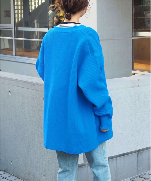 tiptop(ティップトップ)の「畦編みVネックBIGカーディガン(カーディガン/ボレロ・レディース・グリーン系その他/グリーン/アイボリー/ブルー/ダークグレー/レッド・FREE)」の22枚目の写真