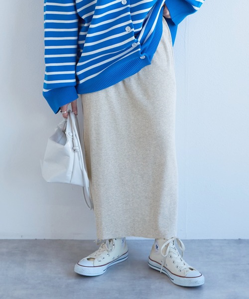 w closet（ダブルクローゼット）の「リブロングスカート（スカート・レディース・グリーン/ピンク/オートミール/スミクロ・FREE）」の14枚目の写真