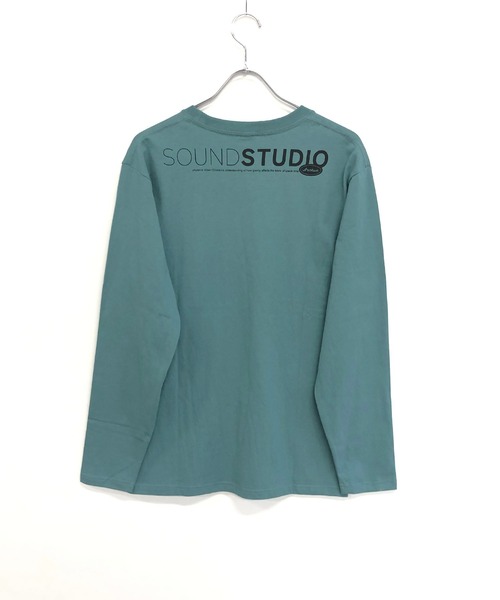 TRAP/U (トラップユー)の「ワンポイント&バックメッセージプリント / クルーネック ロングT(Tシャツ/カットソー・メンズ・ホワイト/ブラック/ライトグリーン・L/M)」の5枚目の写真