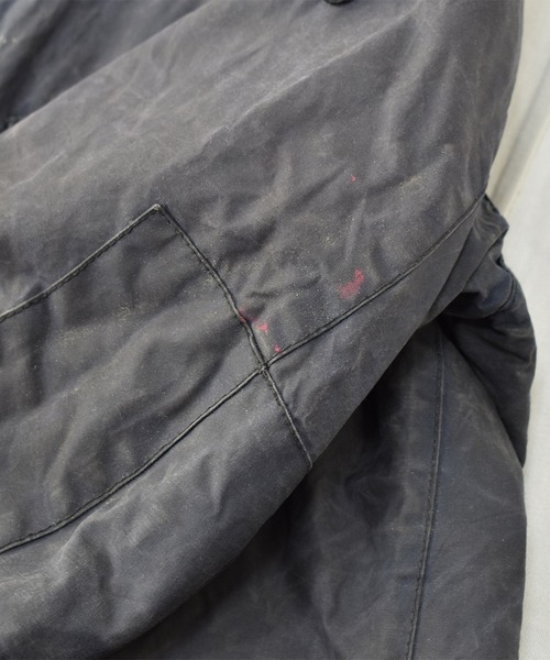 Barbour（バブアー）の「【ヴィンテージ古着】Barbour/バブアー ”INTERNATIONAL” インターナショナル オイルド ライダースジャケット（ライダースジャケット・メンズ・グレー・LARGE）」の10枚目の写真