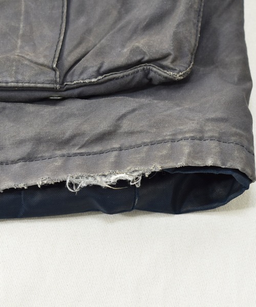 Barbour（バブアー）の「【ヴィンテージ古着】Barbour/バブアー ”INTERNATIONAL” インターナショナル オイルド ライダースジャケット（ライダースジャケット・メンズ・グレー・LARGE）」の15枚目の写真