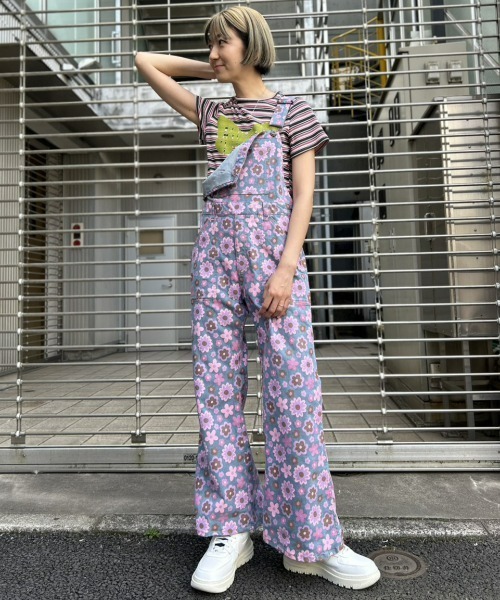 Candy Stripper（キャンディストリッパー）の「CHEER UP BORDER COMPACT Tシャツ（Tシャツ/カットソー・レディース・ライトブルー/ブラック×ホワイト/グリーン×ピンク・2）」の7枚目の写真