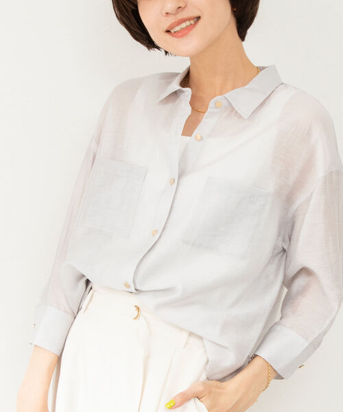 NOLLEY’S（ノーリーズ）の「シアースラブ5分袖ブラウス（シャツ/ブラウス・レディース・ネイビー/ベビーピンク/ロイヤルブルー/グレイッシュベージュ・36/38）」の2枚目の写真