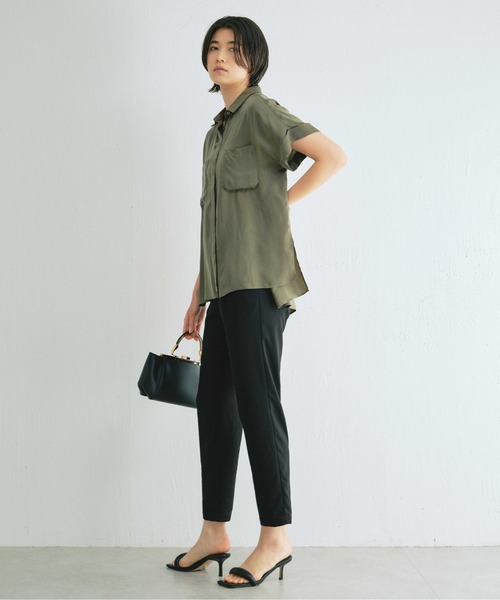 GALLARDAGALANTE(ガリャルダガランテ)の「キュプラシャツ(シャツ/ブラウス・レディース・モカ/カーキ/ネイビー・FREE)」の11枚目の写真