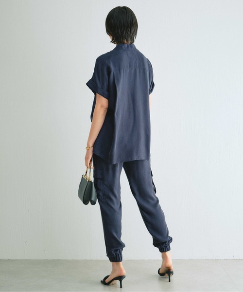 GALLARDAGALANTE(ガリャルダガランテ)の「キュプラシャツ(シャツ/ブラウス・レディース・モカ/カーキ/ネイビー・FREE)」の18枚目の写真