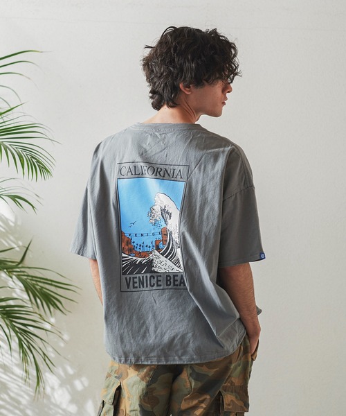 CAL O LINE（キャルオーライン）の「CAL O LINE × GORDON MILLER（キャルオーライン　ゴードンミラー）シートカバーティー (CARIFORNIA WAVE) 2CSGMLP100T（Tシャツ/カットソー・メンズ・ピンク/グレー・FREE）」の22枚目の写真