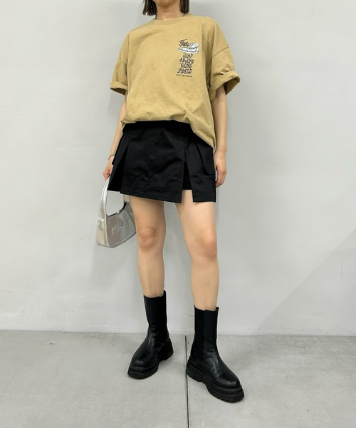 WHO'S WHO gallery（フーズフーギャラリー）の「COOPER FACT スニーカービッグTEE（Tシャツ/カットソー・レディース・ブラック/ホワイト/ブラウン/ベージュ/ネイビー/チャコールグレー・FREE）」の20枚目の写真