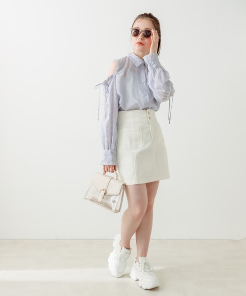 OLIVE des OLIVE（オリーブデオリーブ）の「オリジナルモノグラムPVCバッグ　1031120140（ショルダーバッグ・レディース・アイボリー/ブラック・FREE）」の19枚目の写真