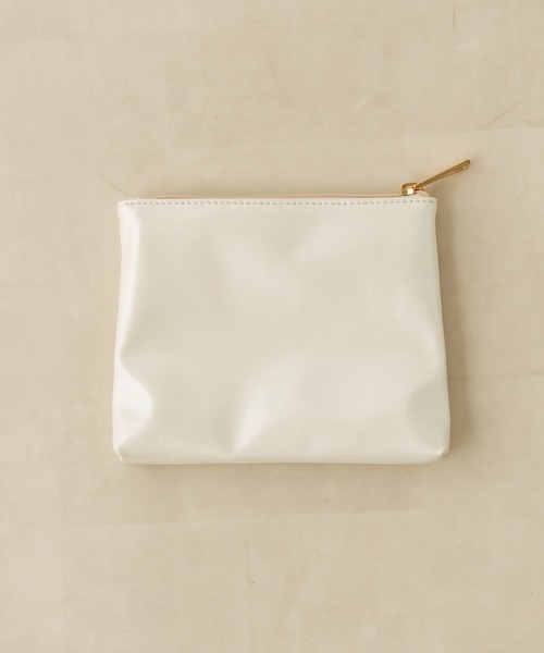 OLIVE des OLIVE（オリーブデオリーブ）の「オリジナルモノグラムPVCバッグ　1031120140（ショルダーバッグ・レディース・アイボリー/ブラック・FREE）」の6枚目の写真