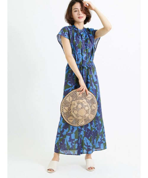 Te chichi CLASSIC(テチチクラシック)の「【Deveaux】コットンプリントワンピース(ワンピース・レディース・ベージュ/ネイビー・F)」の8枚目の写真