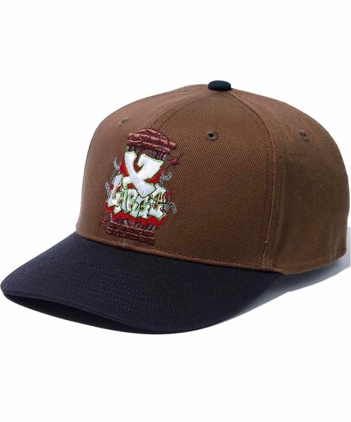 XLARGE(エクストララージ)の「SMASH A CAGE 2TONE CAP(キャップ・メンズ・ブラウン/ブラック/ネイビー・ONE SIZE)」の3枚目の写真