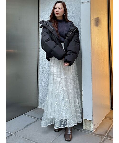 MERCURYDUO(マーキュリーデュオ)の「ハイネックミニシャギーコンパクトニット(ニット/セーター・レディース・ベージュ/アイボリー/ラベンダー/ブラウン/ベビーピンク/ブルー/チャコールグレー・FREE)」の13枚目の写真