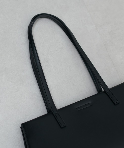 natural couture(ナチュラルクチュール)の「ガラス横長肩入れトートバッグ(ショルダーバッグ・レディース・ピンク/ブラック/アイボリー・FREE)」の7枚目の写真