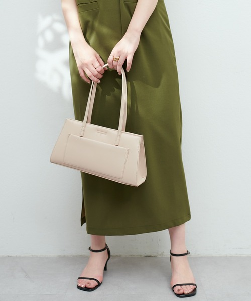 natural couture(ナチュラルクチュール)の「ガラス横長肩入れトートバッグ(ショルダーバッグ・レディース・ピンク/ブラック/アイボリー・FREE)」の11枚目の写真