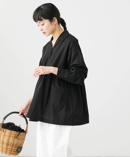 かぐれ（カグレ）の「オープンカラーギャザーシャツ（シャツ/ブラウス