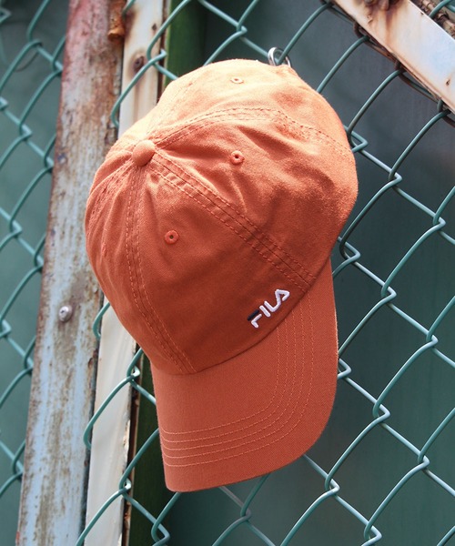 FILA（フィラ）の「【FILA/フィラ】ブランドロゴ刺繍オーガニックコットンツイルキャップ（キャップ・メンズ・ベージュ/ネイビー/イエロー系/オレンジ系/ブラック/ダークパープル/ホワイト・FREE）」の7枚目の写真