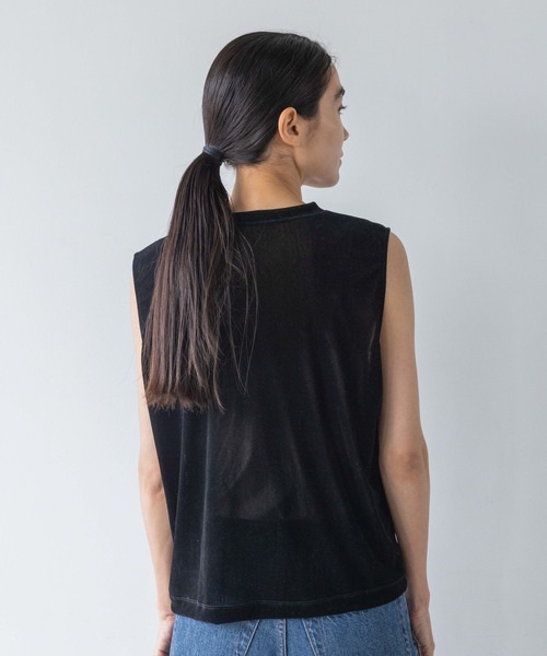 yuw(ユウ)の「フロッキーベロアTシャツノースリーブ 974101(Tシャツ/カットソー・レディース・アイボリー/ブラック・FREE)」の14枚目の写真