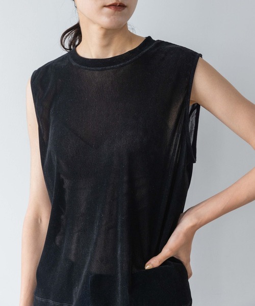 yuw(ユウ)の「フロッキーベロアTシャツノースリーブ 974101(Tシャツ/カットソー・レディース・アイボリー/ブラック・FREE)」の13枚目の写真