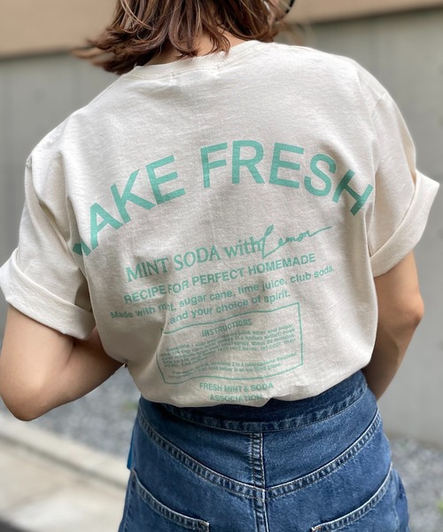 mi via loca（ミヴィアロカ）の「FRUIT of THE LOOM ペイントロゴTシャツ（Tシャツ/カットソー・レディース・ブラック/オフホワイト/ナチュラル・LARGE/X-LARGE）」の3枚目の写真